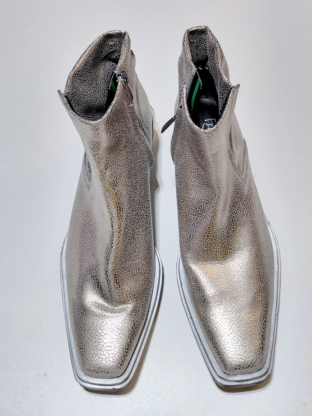 FRANCO SARTO Women's Forta Metallic Silver Western Ankle Booties Size 8.5M